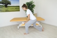 Brunkow - From plank to a standing position by using a chair